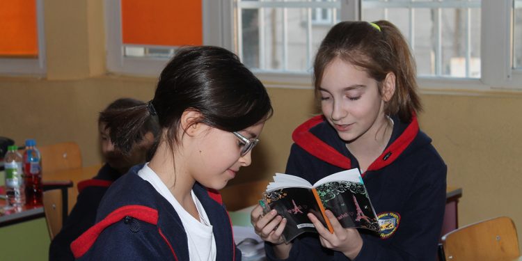 Училище на щастието