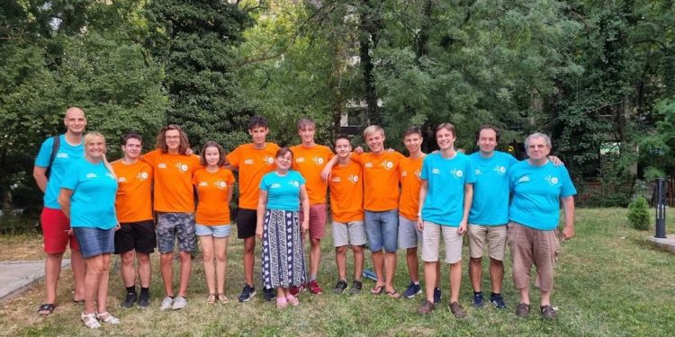 И малките информатици ни зарадваха с медали