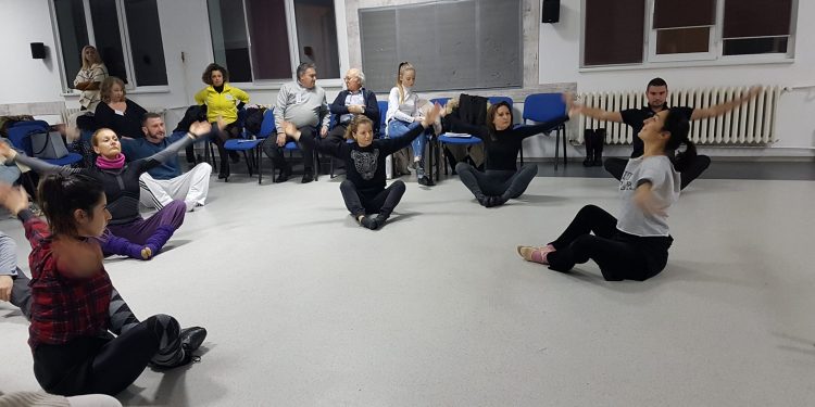 Творци с опит