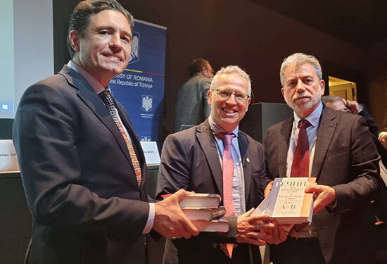 Българско дарение за Университета „Галата Сарай“