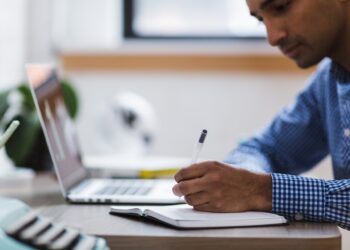 Медицинските специализанти  с нов е-регистър