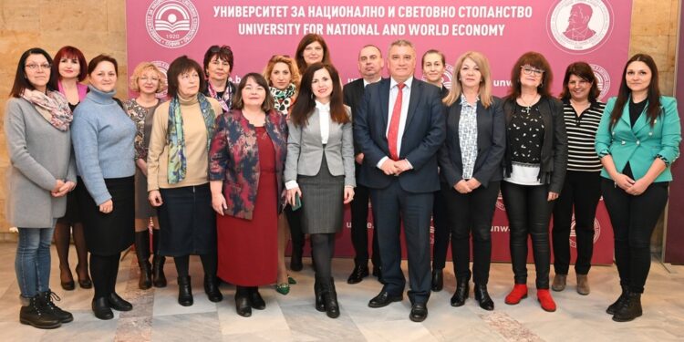 Нова асоциация свързва средното и висшето образование