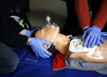 Лятно училище по спешна помощ в Медицинския университет – Варна