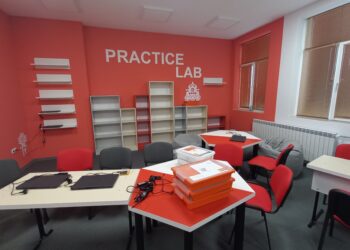 Над 1000 училища с концепции за STEM среда