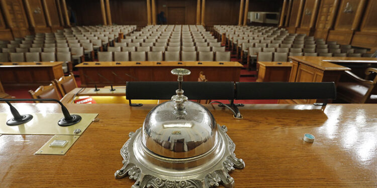 Още 15 млн. лв. за образование