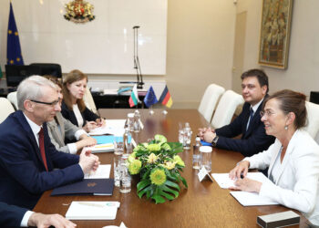 България кани повече германски инвеститори в образователни програми