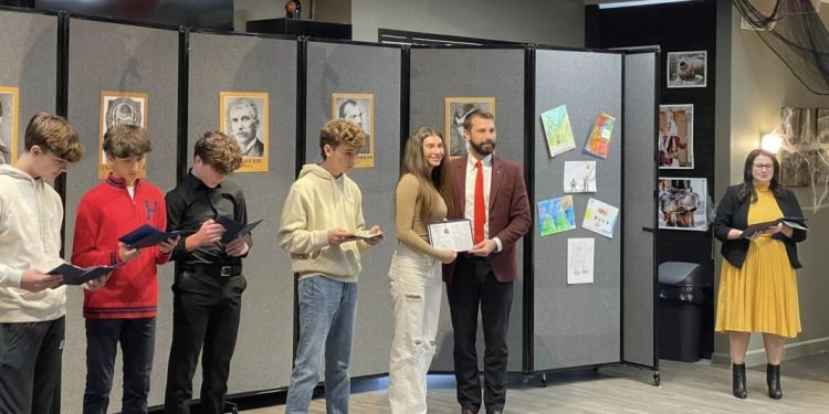 Какво е да си просветител днес