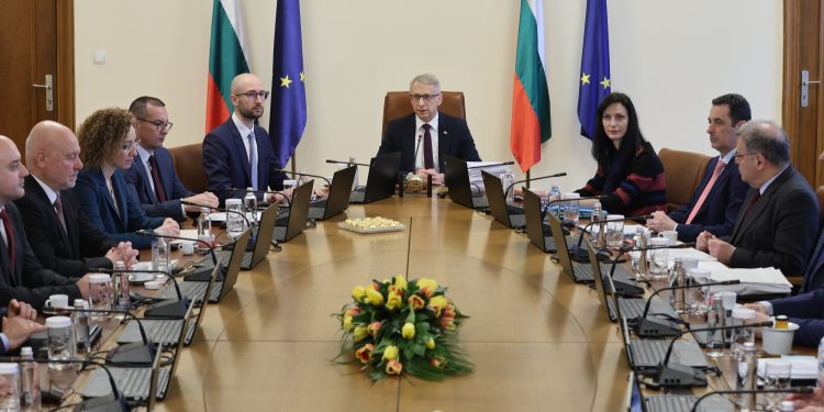 30 млн.лв. за ремонт на студентски общежития в София, Пловдив и Велико Търново