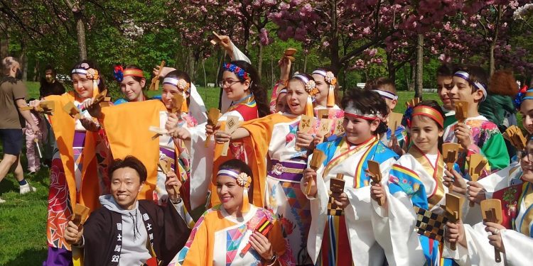 Йосакой – японският танц, който завладя учениците от 51. СУ