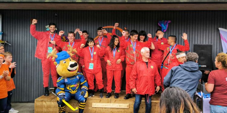 Отборът ни по хокей на трева с бронзов медал на Европейските игри „Спешъл олимпикс“