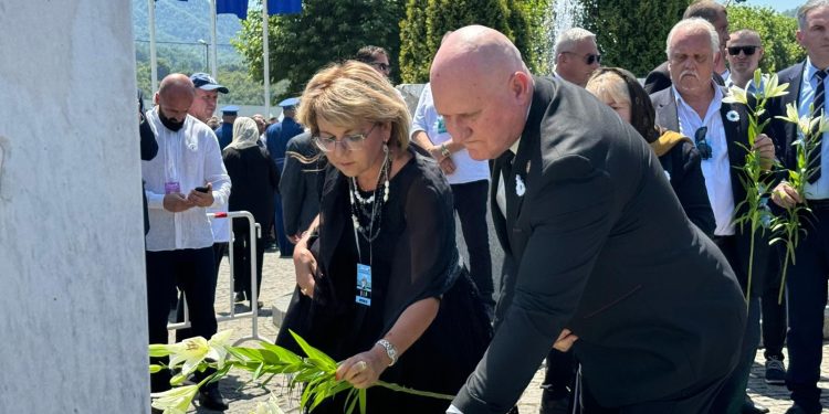 Министър Галин Цоков присъства на възпоменателната церемония по повод геноцида в Сребреница