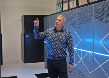 Кирил Кирилов, оперативен директор на суперкомпютъра Discoverer: Искаме да задържим младите в България