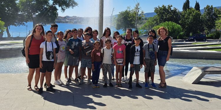 Училището в село Върбовка с ново спортно игрище и детски кът