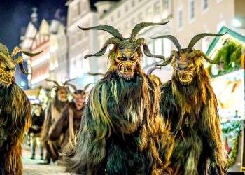 Най-необичайните коледни традиции