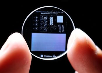 Учените съхраниха човешкия геном за милиарди години