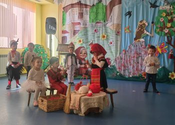 Снимка на броя: В очакване на Баба Марта