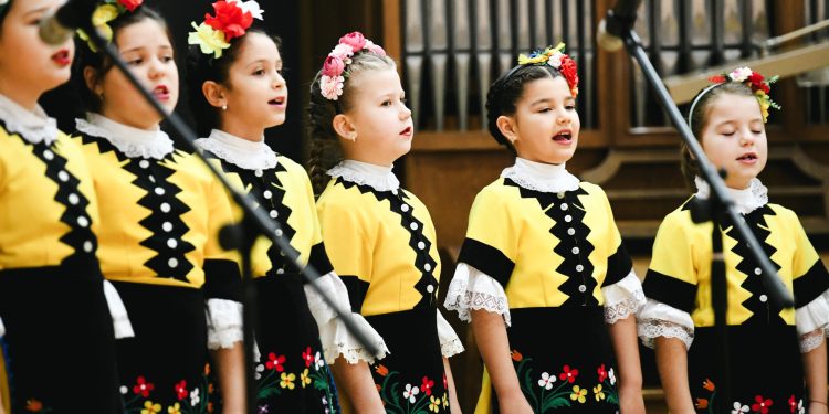 „Орфееви таланти“ събра над 4000 участници