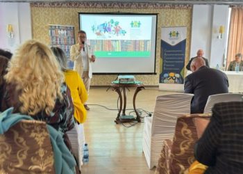 Директори обсъдиха ролята на новите технологии и методи в преподаването