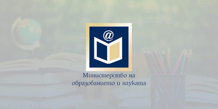В държавния план-прием в VIII клас за учебната 2025/2026 г. са заложени общо 2260 паралелки, сочи информацията на Министерството на образованието и науката за „Аз-буки“. От тях 1368 са професионални, или 60,53%, а 892 – профилирани