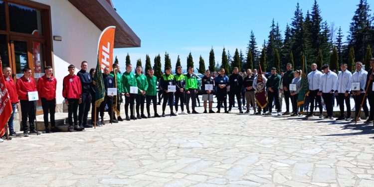 Учениците от НПГГС „Христо Ботев” – Велинград, спечелиха призовите места в индивидуалното и в отборното класиране на Националното състезание „Горски многобой“ 2025