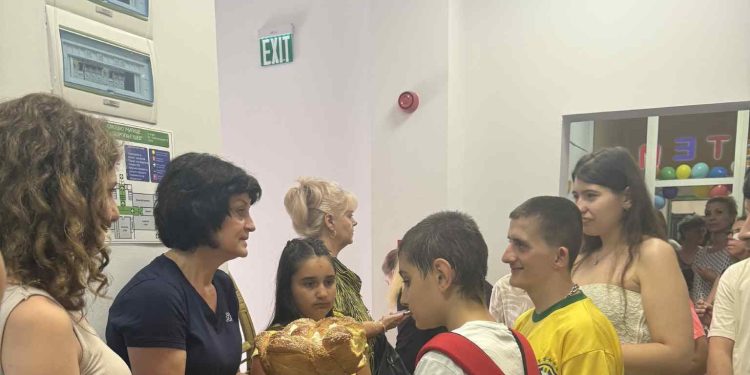 Иновативен STEM център за деца със специални образователни потребности отвори врати в София