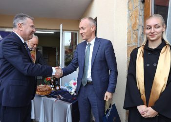 Министър Вълчев откри обновени общежития за над 1200 бъдещи инженери и спортисти в София