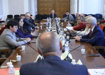 Ръст на студентите в дефицитни специалности