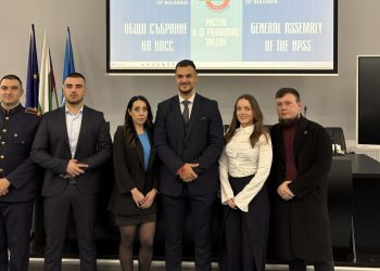 Ангел Стойков е преизбран за председател на Националното представителство на студентските съвети