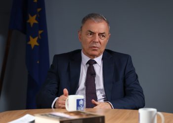 С повече 5500 инициативи българските училища ще посрещнат 150-годишнината от Априлското въстание в дните около 20 април. Това съобщи в Студио „Аз-буки“ министърът на образованието и науката проф. Сергей Игнатов